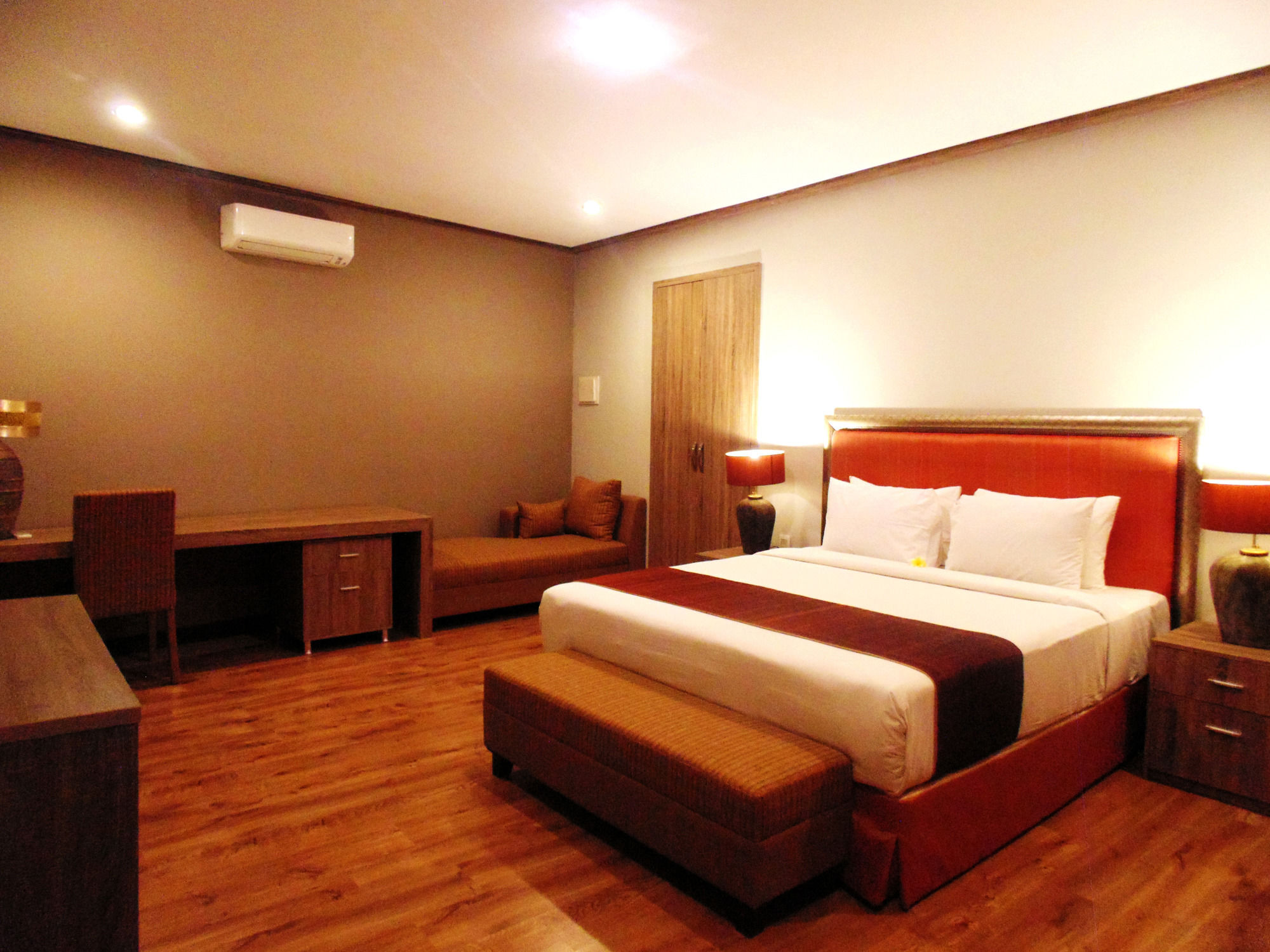 Puri Sabina Bed & Breakfast Jimbaran Zewnętrze zdjęcie